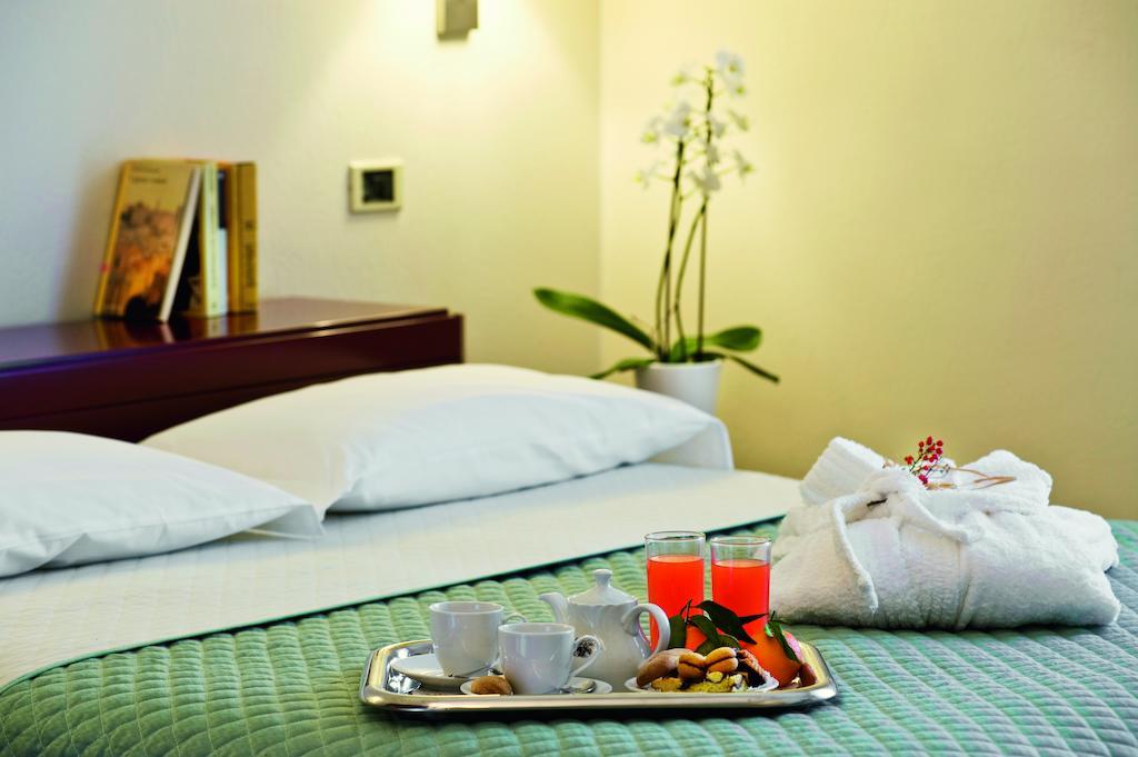 Albergo La Pace Segni Phòng bức ảnh
