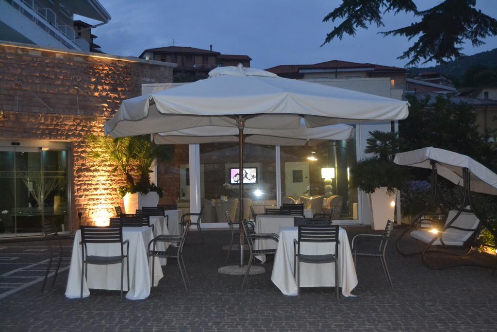 Albergo La Pace Segni Ngoại thất bức ảnh